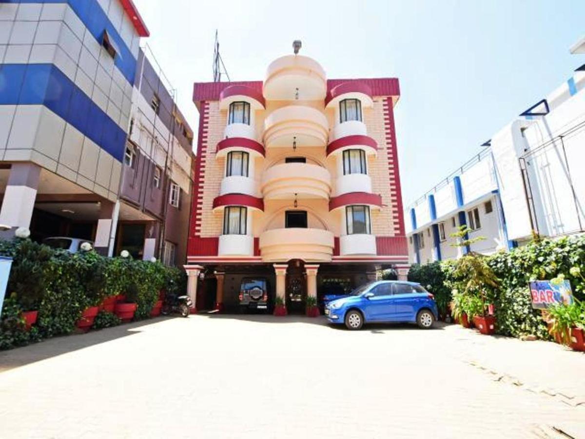 Hotel Blue Bird Ooty Exterior foto
