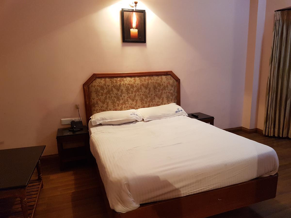 Hotel Blue Bird Ooty Exterior foto