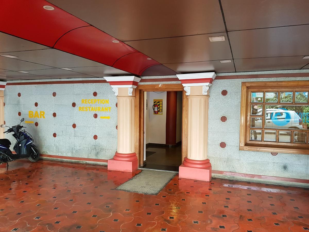 Hotel Blue Bird Ooty Exterior foto