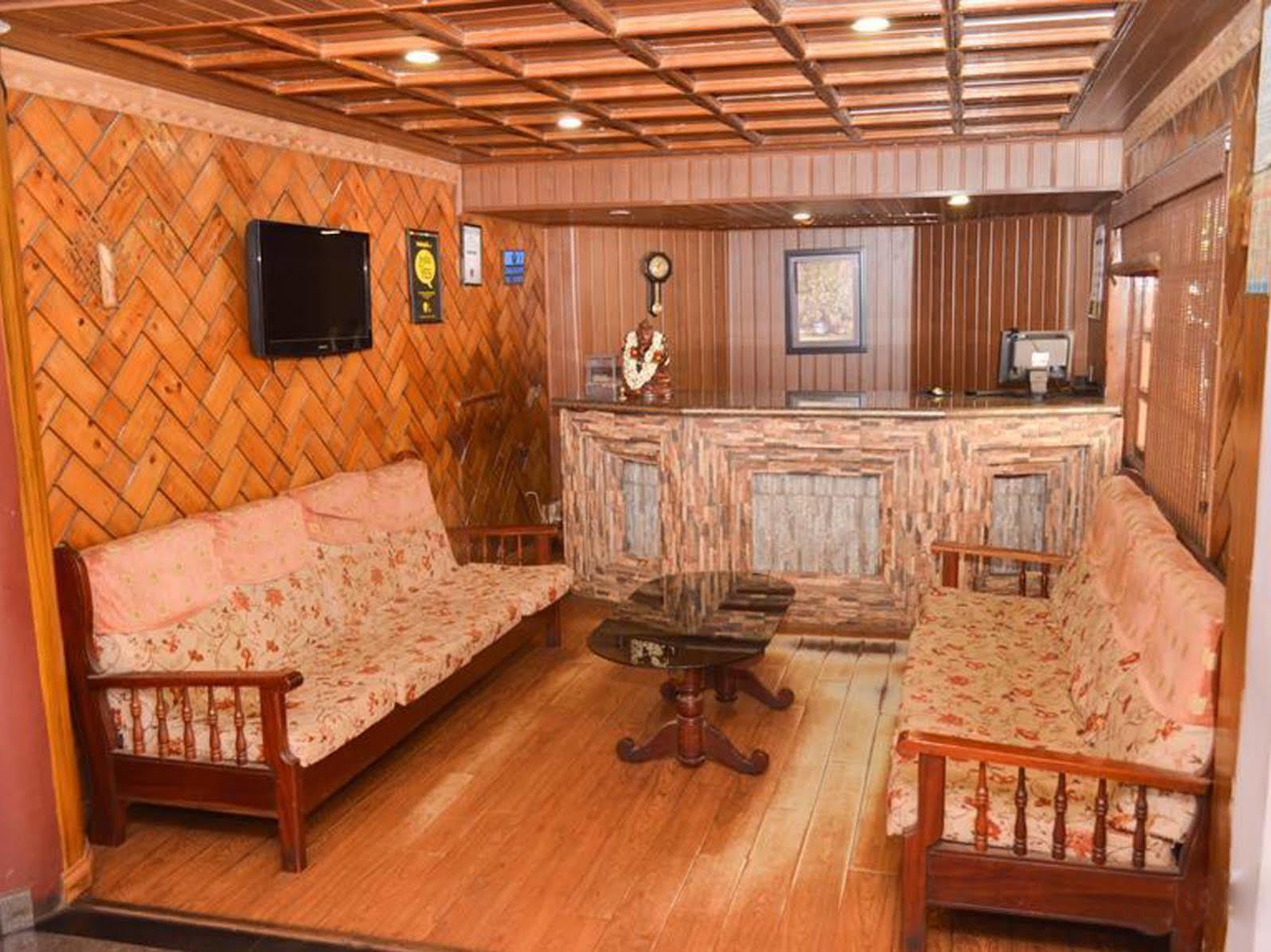 Hotel Blue Bird Ooty Exterior foto